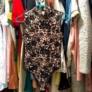 Flora velvet bodysuit